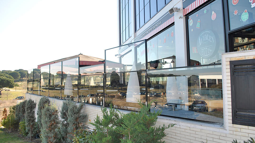 Mamparas cristal hostelería Bilbao Bizkaia Arranz