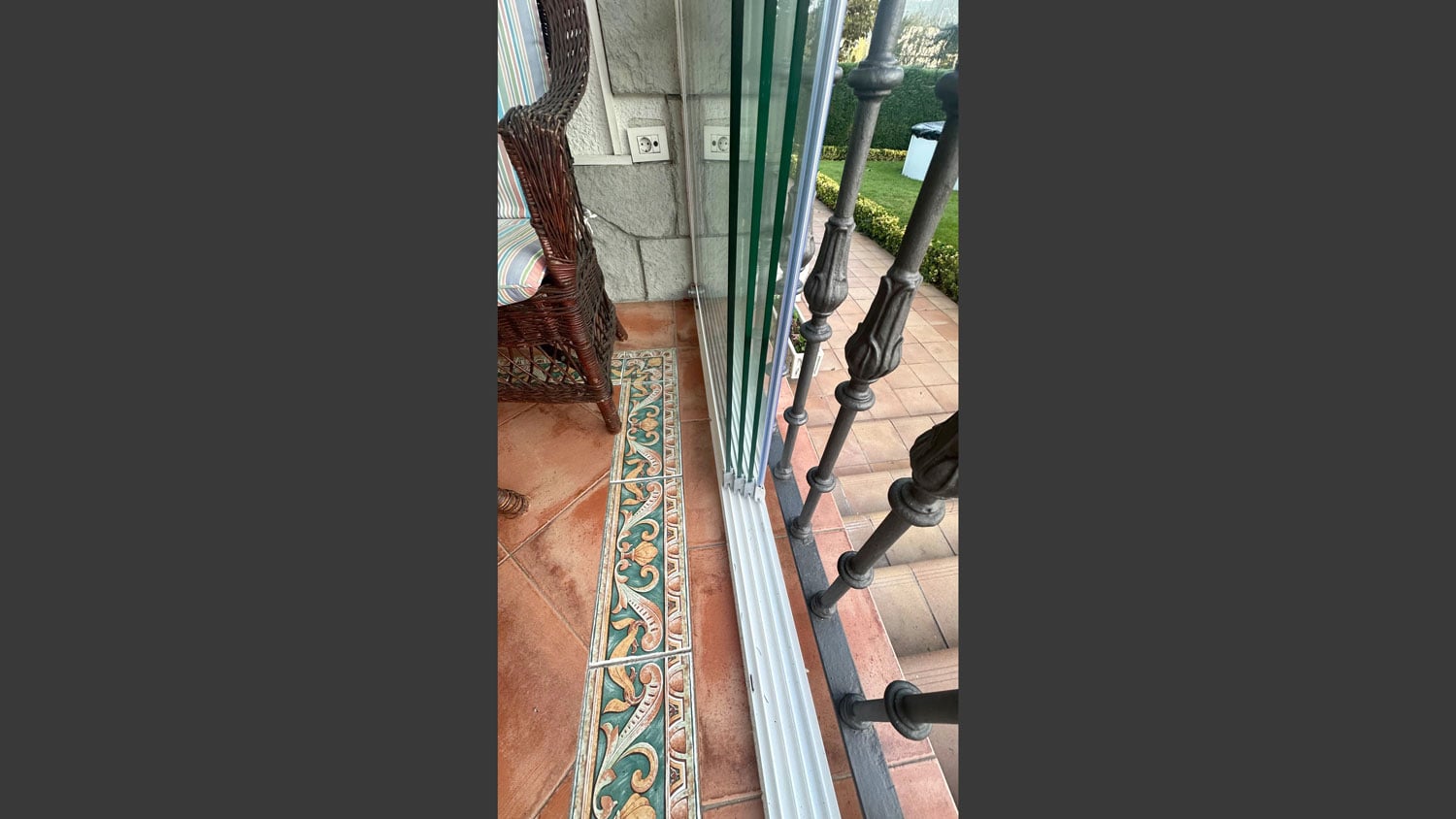 Cortina cristal corredera casa Bilbao Bizkaia