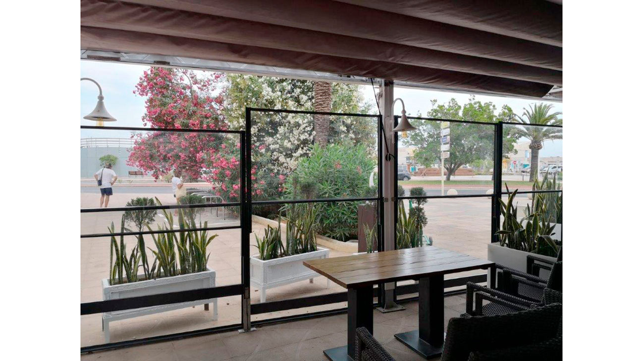 Cerramientos acristalado bares restaurantes